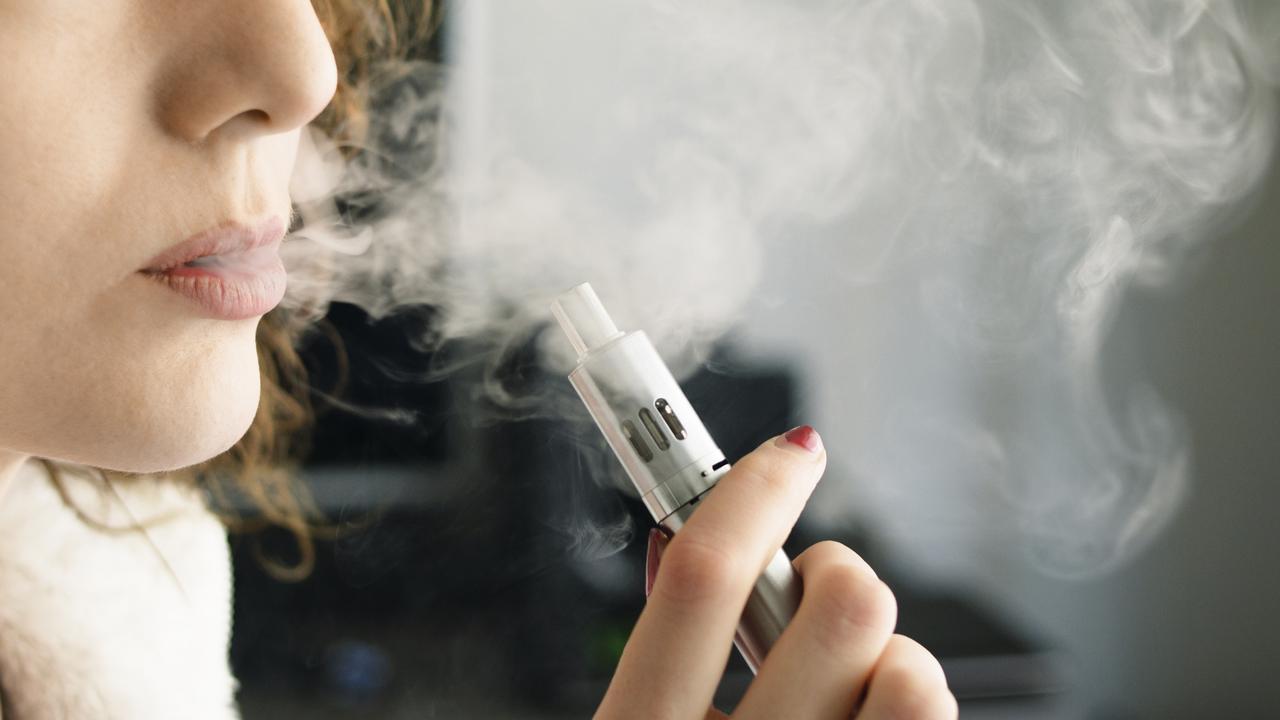 Voyager avec sa cigarette électronique : comment aborder la vape en Angleterre ?